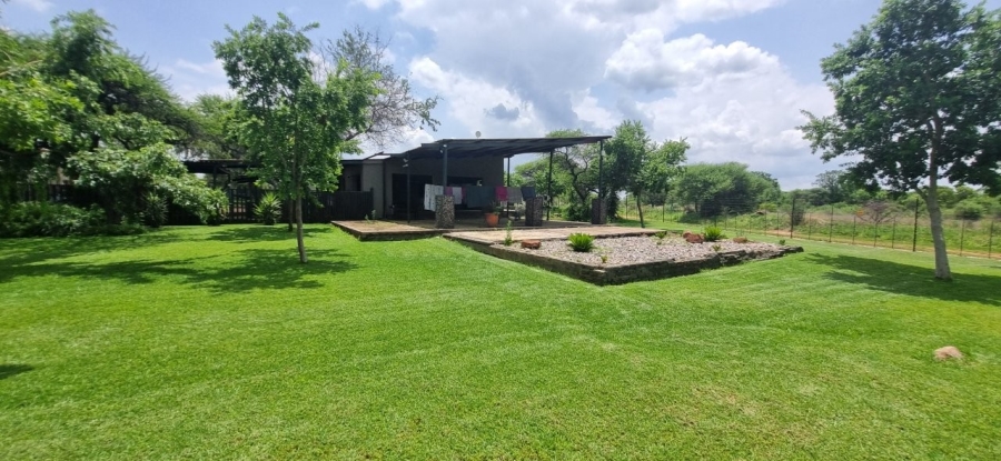 8 Bedroom Property for Sale in Brits Rural North West